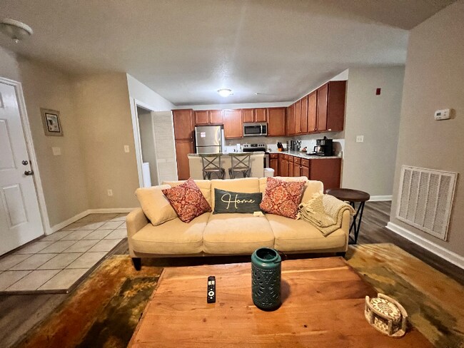 3500 Clover Rd unit 203, Chesapeake, VA 23321 - photo 5