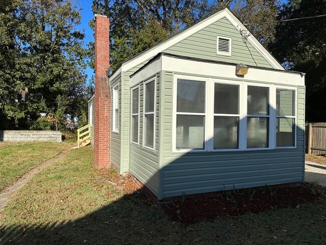 9615 10th Bay St, Norfolk, VA 23518 - photo 3