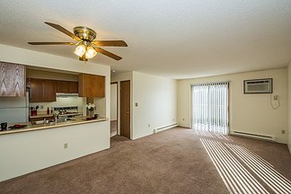 3301 SE 22nd St, Des Moines, IA 50320