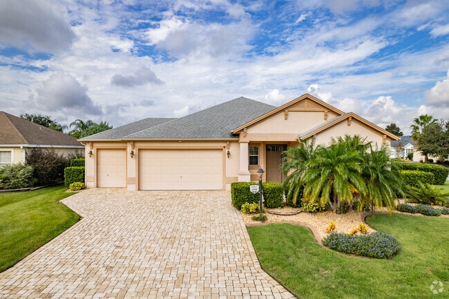 A beautiful home with room for golf carts in the The Village of Duval.
