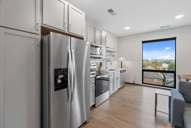 423 E Michigan St unit ID1032107P, Indianapolis, IN 46204 - photo 7