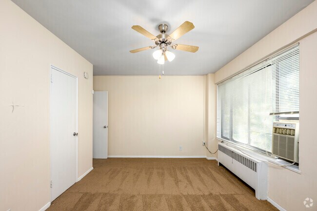 Walden Commons, Washington, DC 20011 - photo 6