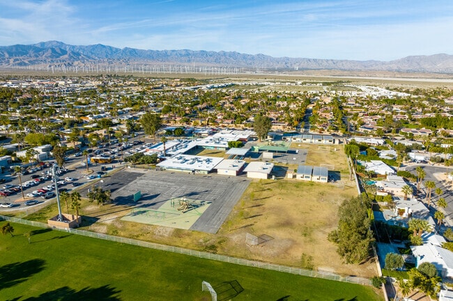 A view of the Vista Del Monte Elementary School buildings from the street.