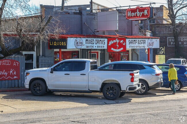 Herby K's has been a Queensborough favorite restaurant location since 1936.