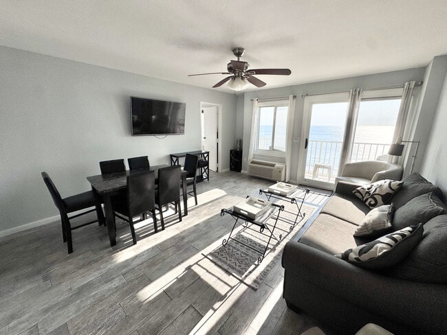 201 Rudee Loop Connector unit ID1353268P, Virginia Beach, VA 23451 - photo 5