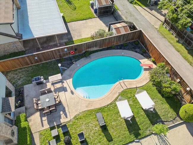 7749 El Pensador Dr unit ID1056424P, Dallas, TX 75248 - photo 2