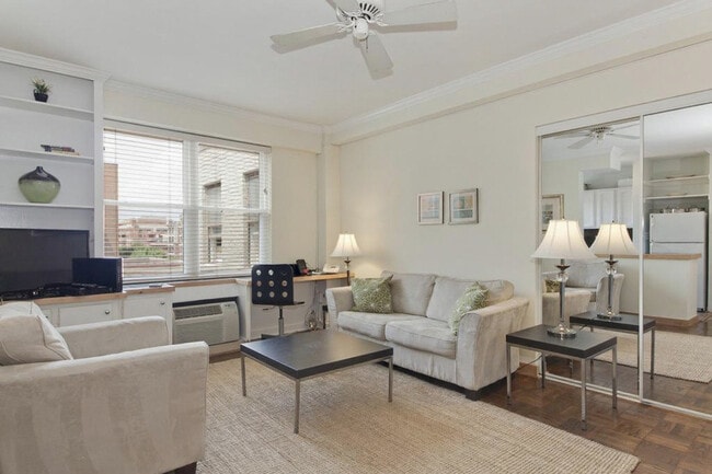 2128 N St NW unit ID355P, Washington, DC 20037 - photo 2