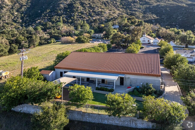 Christadelphian Heritage School is located on the eastside of Simi Valley.