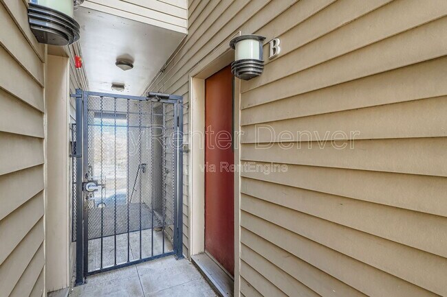 3025 Tejon St unit B, Denver, CO 80211 - photo 4