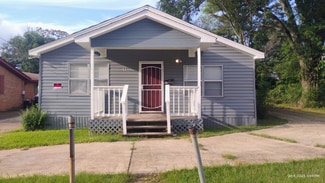 1332 Fernwood Dr, Jackson, MS 39213