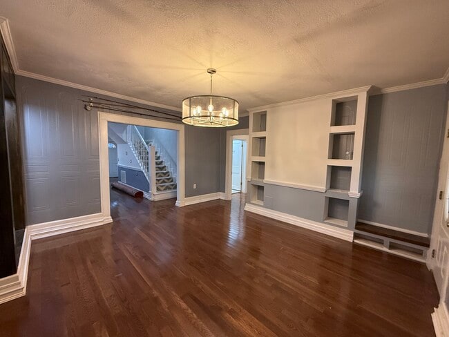 321 E Stoddard St, Dexter, MO 63841 - photo 5