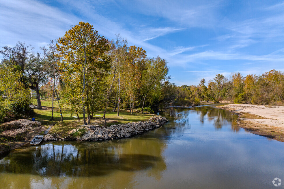 Neighborhood_Brownsfield_22624_NewEndSlate