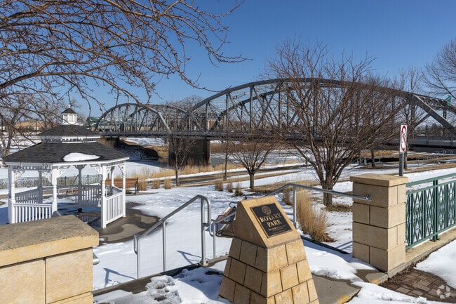 Rotary Park offers beautiful views of the Red River.
