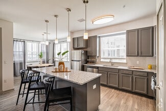 701 Watkins View Dr, Midlothian, VA 23114