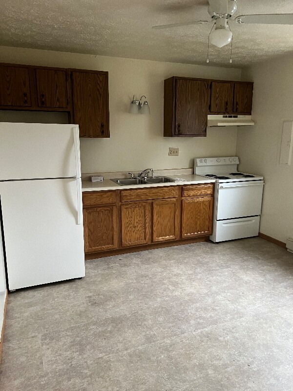1935 Tannehill St unit B, Zanesville, OH 43701 - photo 6