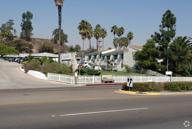 University Gardens, San Diego, CA 92105 - photo 7