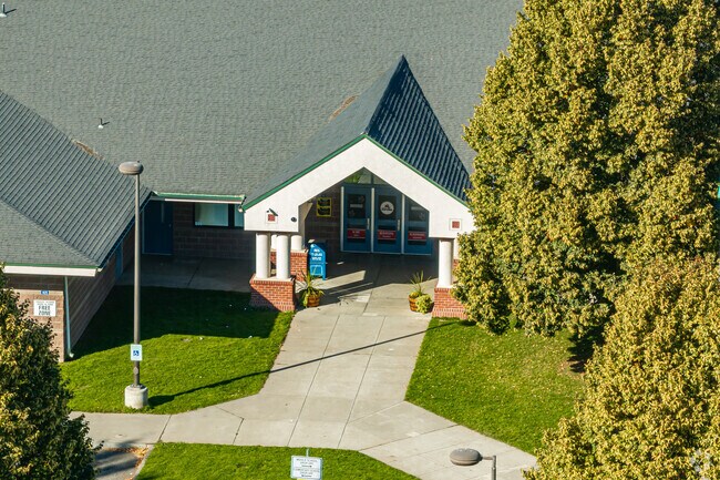 Roosevelt Elementary inspires curiosity and confidence in young learners.