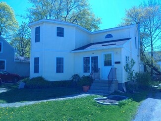208 Grove St Unit 2, Bangor, ME 04401