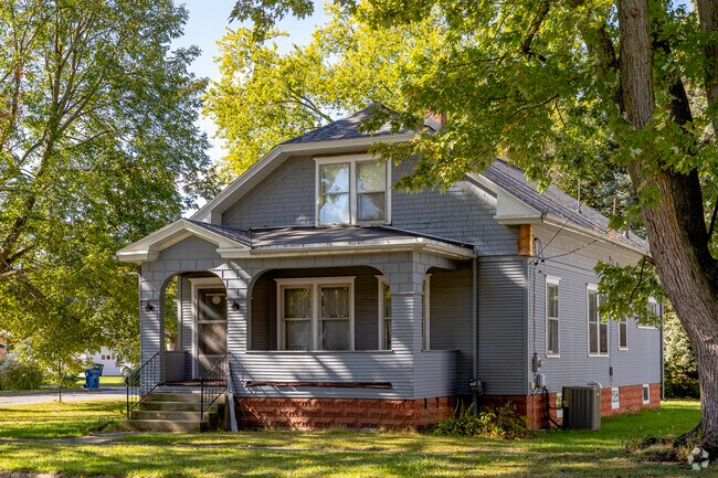 Cozy bungalow homes come in all shapes and sizes in West Ganson.
