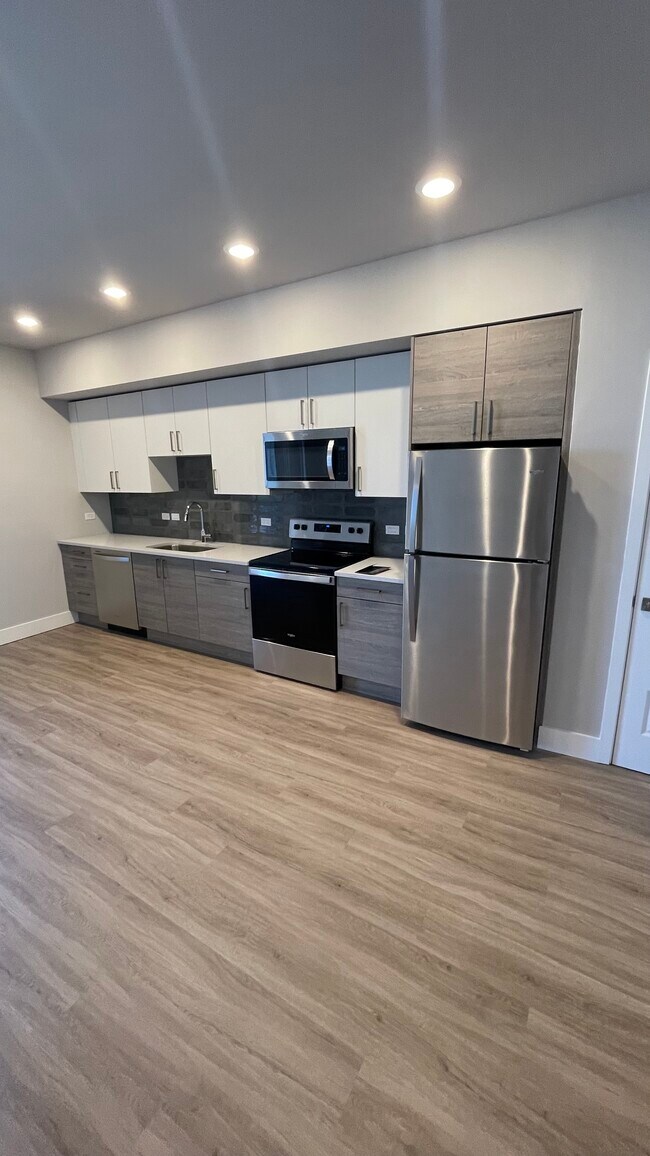 5941 NE 2nd Terrace Unit S, Fort Lauderdale, FL 33334