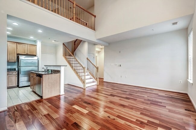 9000 Lorton Station Blvd unit 205, Lorton, VA 22079 - photo 6