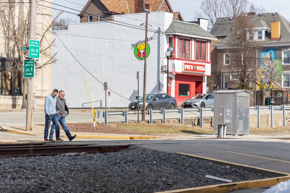 Final_Neighborhood_Tarentum_PA_081623