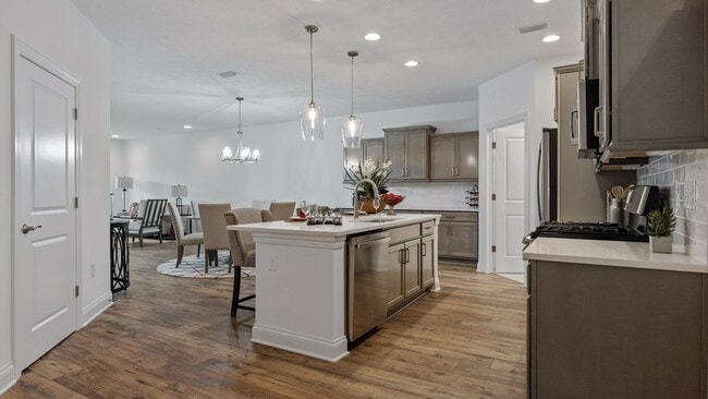 14860 E Keenan Cir, Westfield, IN 46074 - photo 3