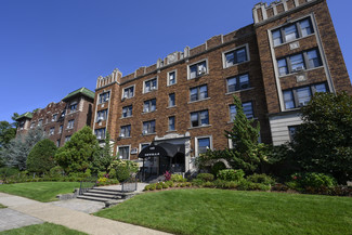 143 Engle St, Englewood, NJ 07631