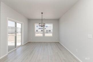 702 W Striped Owl St, Kuna, ID 83634