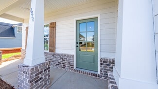 2930 Wyndham Village Dr, Opelika, AL 36804