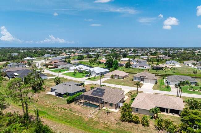 Rotonda subdivisions are divided into wedges of the overall circular design.