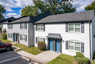 940 University Woods Dr, New Albany, IN 47150