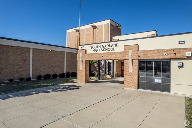 South Garland High School sets the standard for academic excellence in Monica Park.