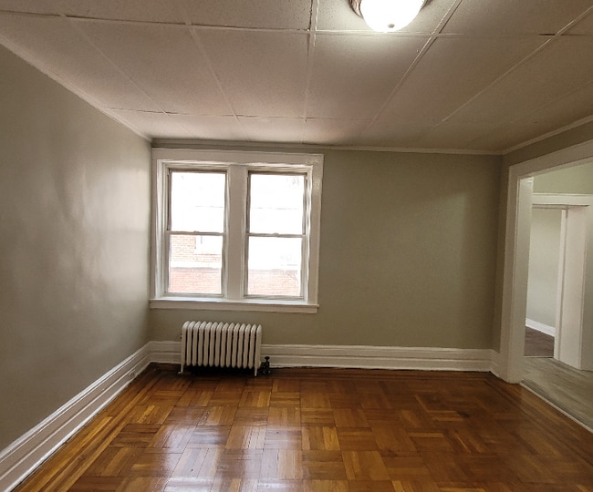 2 Columbia Ave 404