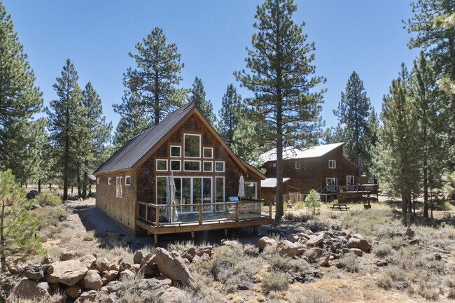 There are only a handful of properties in The Meadows in which neighbors can see one another.
