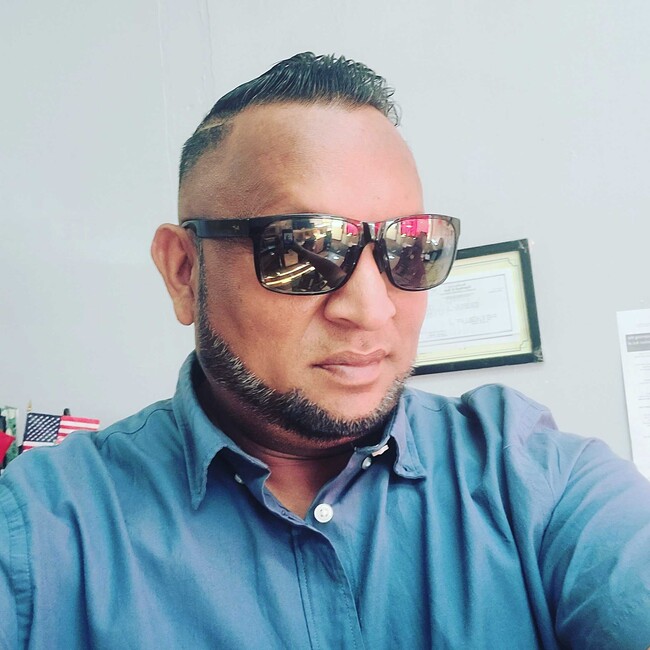 Agent Photo