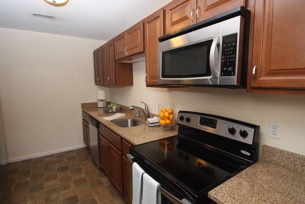 Four Winds Apartments, Fall River, MA 02720 - photo 1