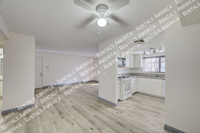 101 Luna Way, Las Vegas, NV 89145 - photo 3