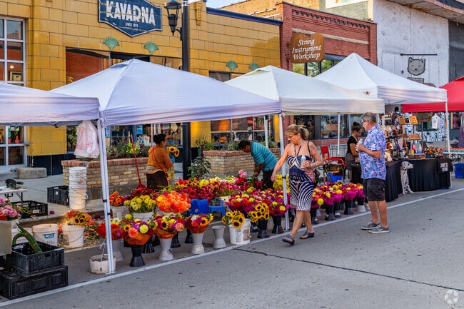 The Downtown farmers market in Green Bay has a great section of retailers and eateries.