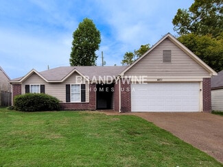 4431 Grand Pyramid Dr, Memphis, TN 38128