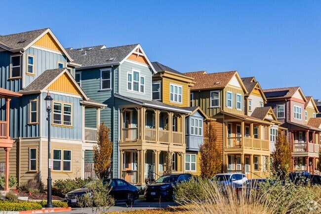 Old Victorian style homes decorate the streets in New Pacific.