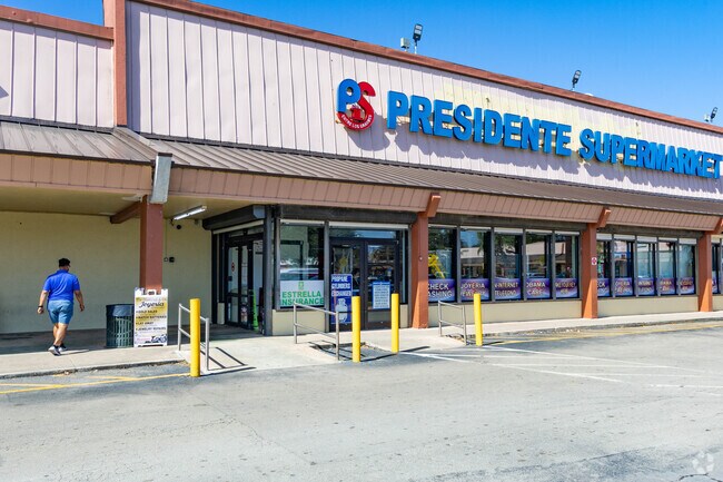 Presidente Supermarket is conveniently located just minutes away from Cannongate.