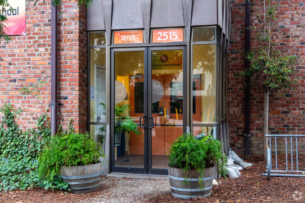 Berkeley Rose Waldorf School invites all families to explore and discover our unique curriculum.