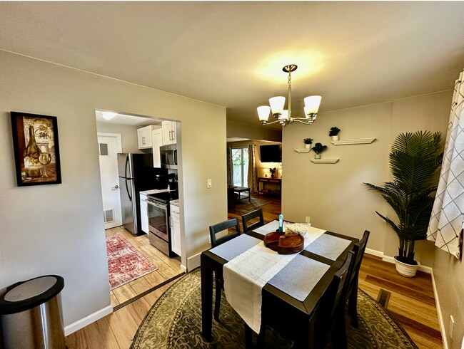 5801 Williamsburg Way unit 5803, Fitchburg, WI 53719 - photo 4