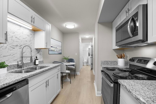 The Reserve on Main Street, High Point, NC 27265 - photo 3