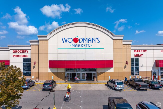 Get all you need and more at Woodman's Market near the Pheasant Run neighborhood.