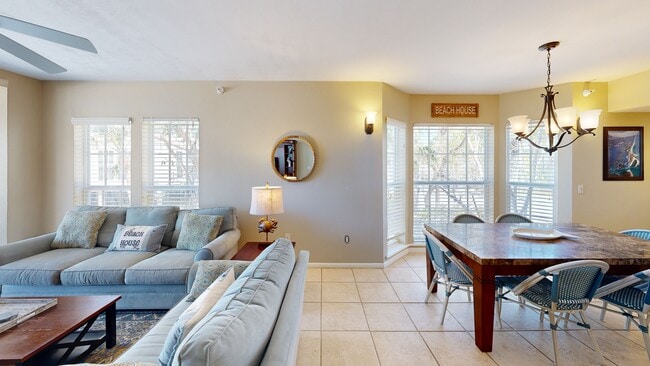 7536 Palm Island Dr S unit 1511, Cape Haze, FL 33946 - photo 2