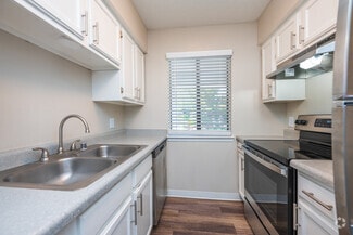 4201 Meadowlark Ln SE, Rio Rancho, NM 87124