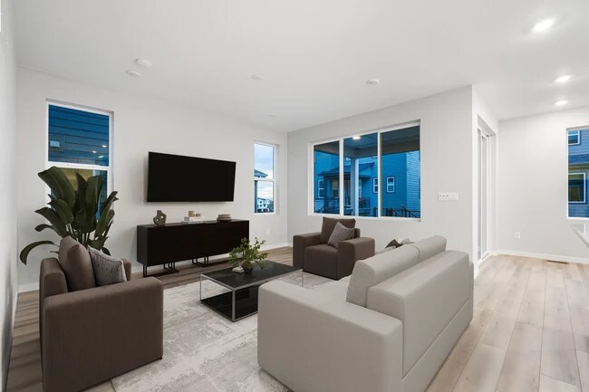 12051 Amplify Cir, Lone Tree, CO 80134 - photo 5