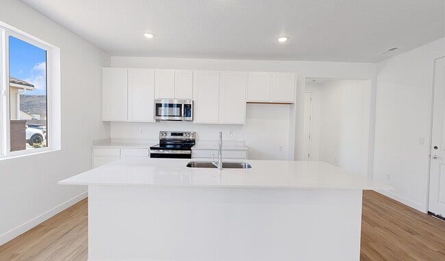 3980 S 2160 W, Hurricane, UT 84737 - photo 3